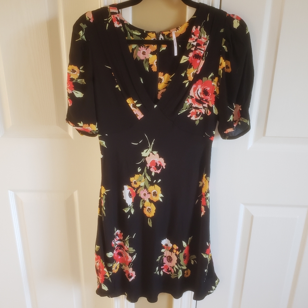 Free People floral mini dress - Picture 5 of 9